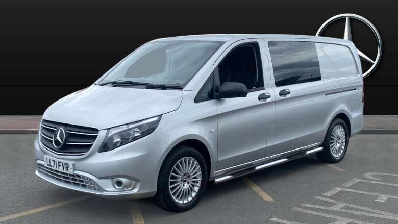 Mercedes-Benz Vito L2 Diesel Rwd 116CDI Premium Crew Van 9G-Tronic
